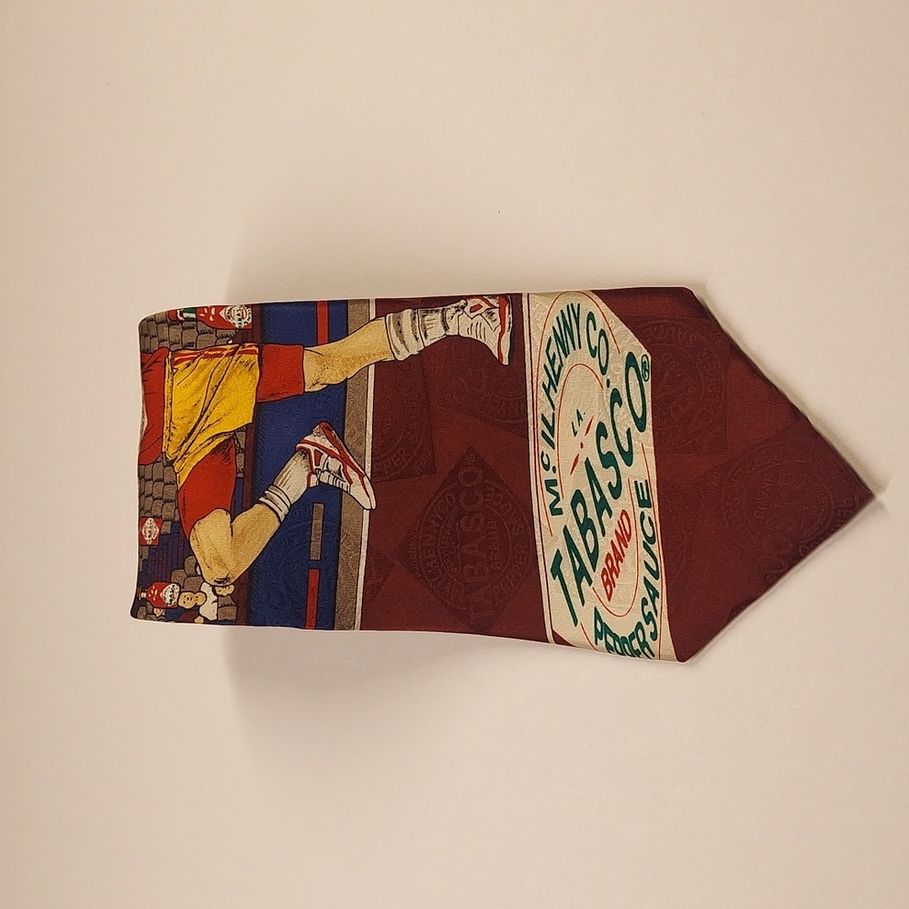 01 Basketball Tabasco Neck Tie
